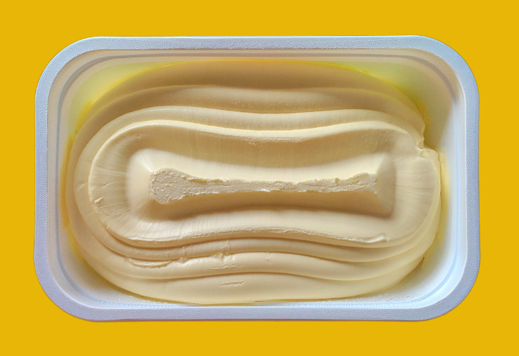 Margarina, cos’è, a cosa serve, calorie e valori nutrizionali